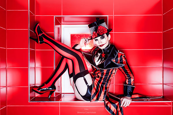 Ruby Tuesday ➦ Burlesque-Tänzerin aus München in Bayern ✓
