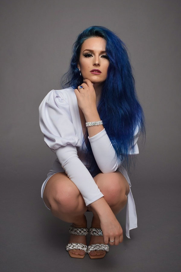 Laura Blue